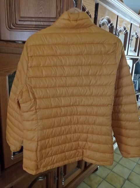 Manteau 22 Saint-Martin-sur-le-Pré (51)