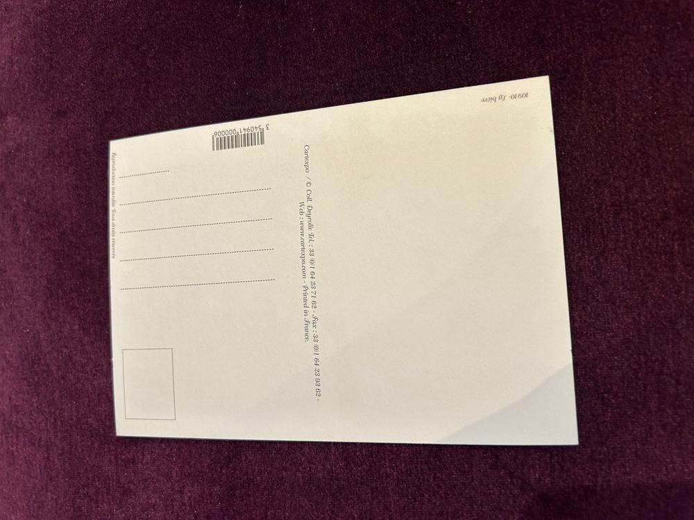 Carte postale illustr&eacute;e avec objets 