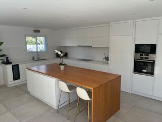 Vente Maison Maison contemporaine avec dépendances et piscine. Dax