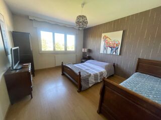  Appartement  vendre 5 pices 111 m