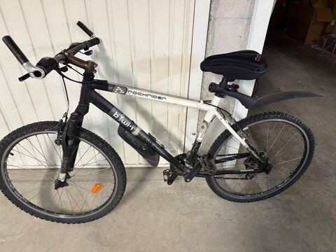 V�lo B'twin Rockrider decathlon 20 Mornant (69)