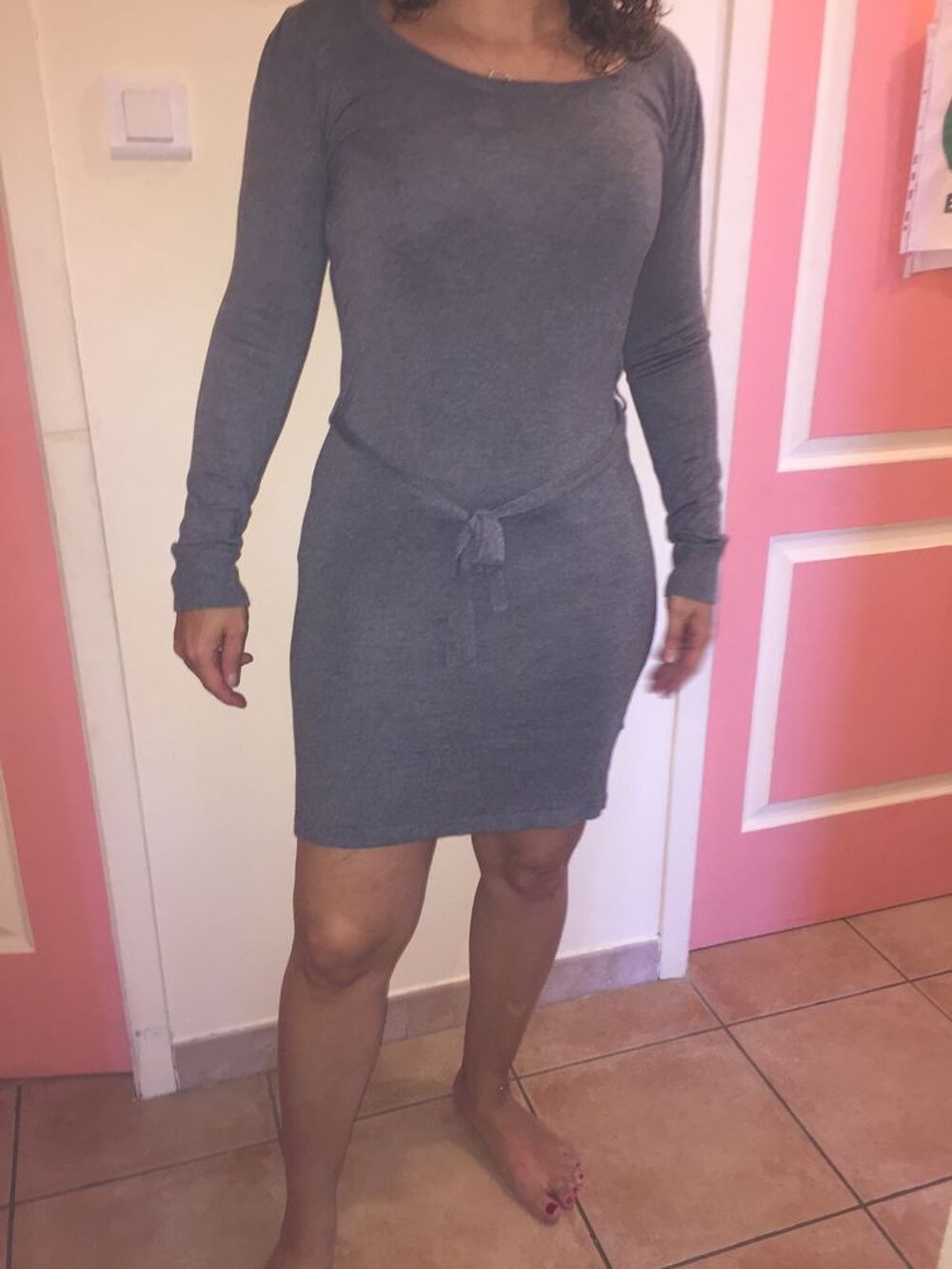 Robe Etam grise neuve taille 38 &agrave; 10 euros Vêtements