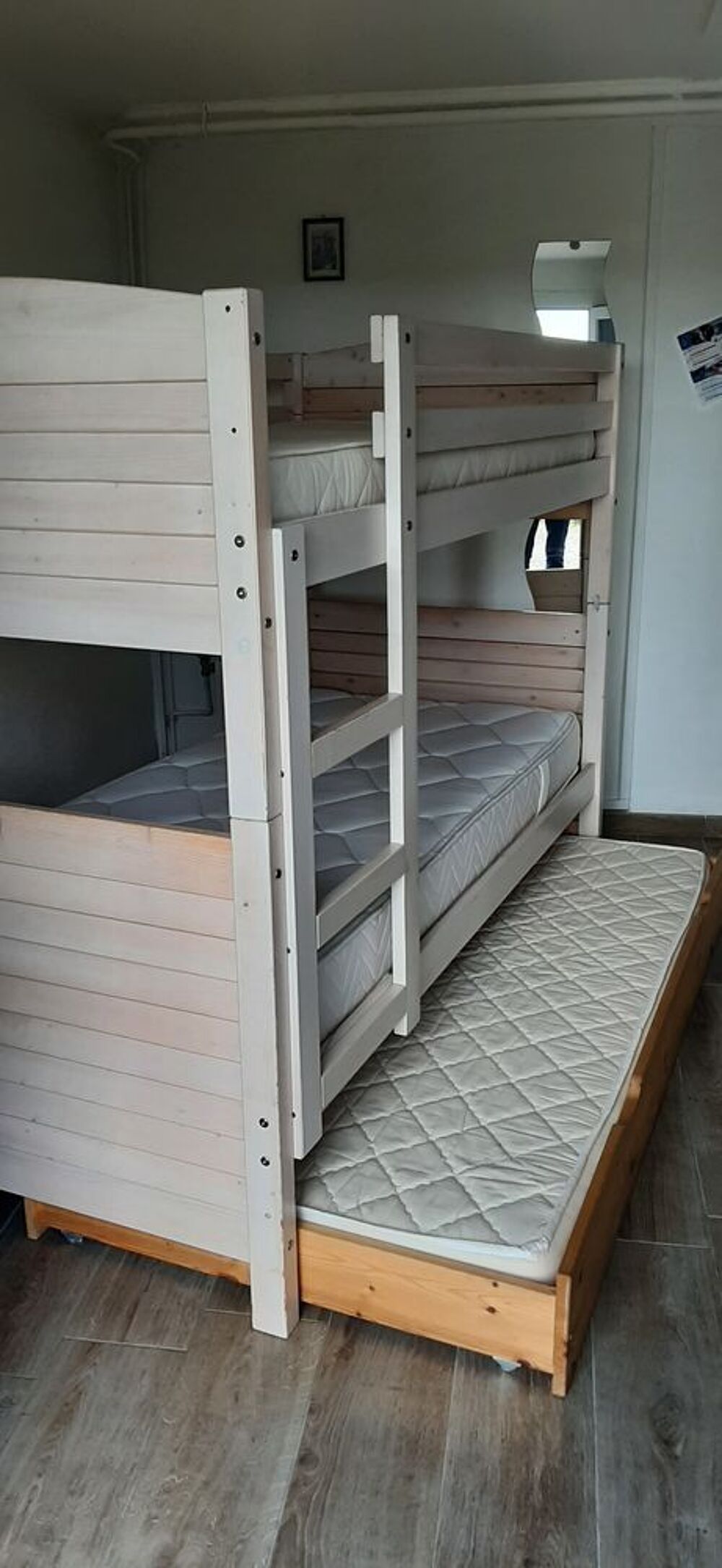 Lit Superpos&eacute; 2 places + tiroir avec matelas Meubles