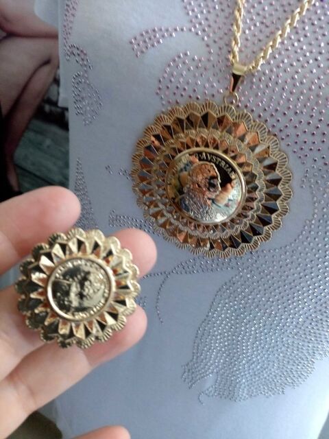 collier et pendentif et bague acier inoxydable 20 Le Havre (76)