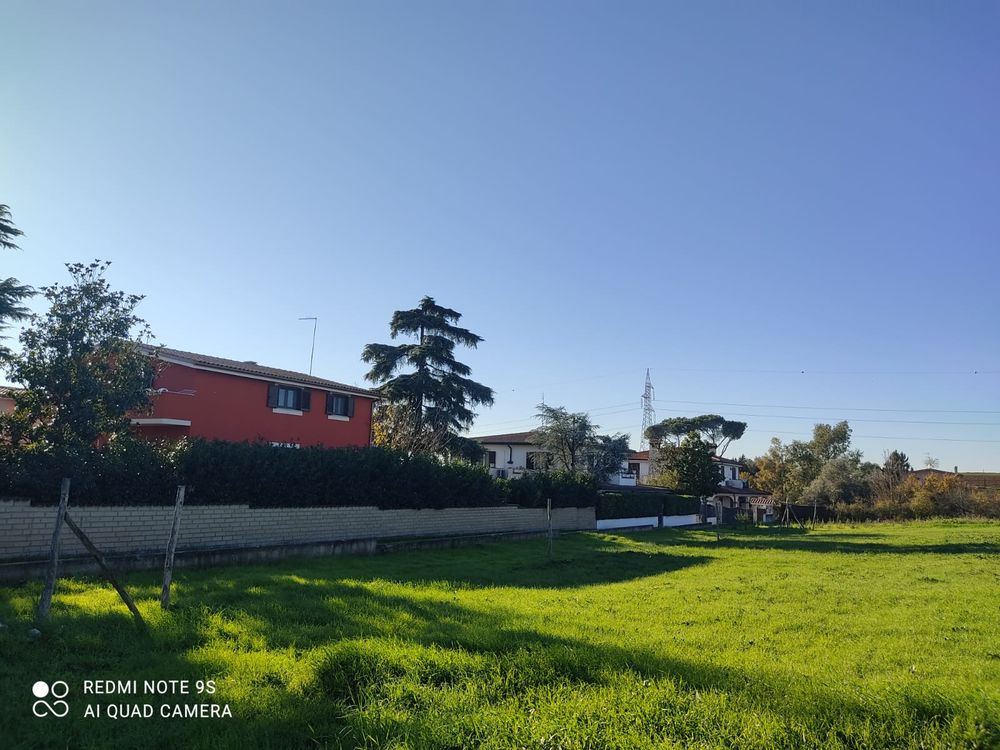 Vente Terrain Terrain constructible de 2000m² à proximité de Rome (Italie) Palombara sabina, rm, italia (Italie)