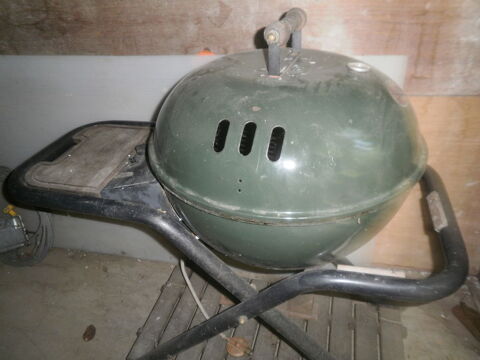 BARBECUE AU GAZ 200 Savonni�res (37)