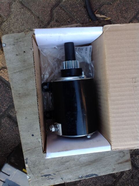 demarreur neuf TECUMSEh , prix 70� 70 Eaunes (31)