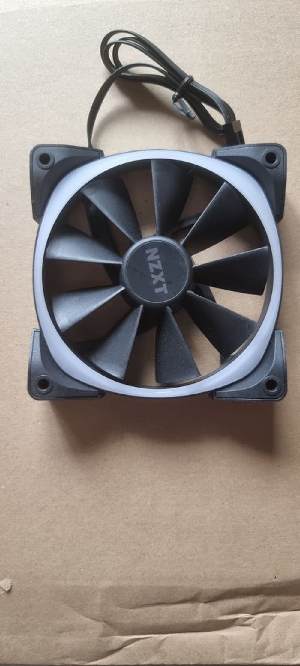 Ventilateurs noirs NZXT 2x 140mm - 1x 120mm RGB Matériel informatique
