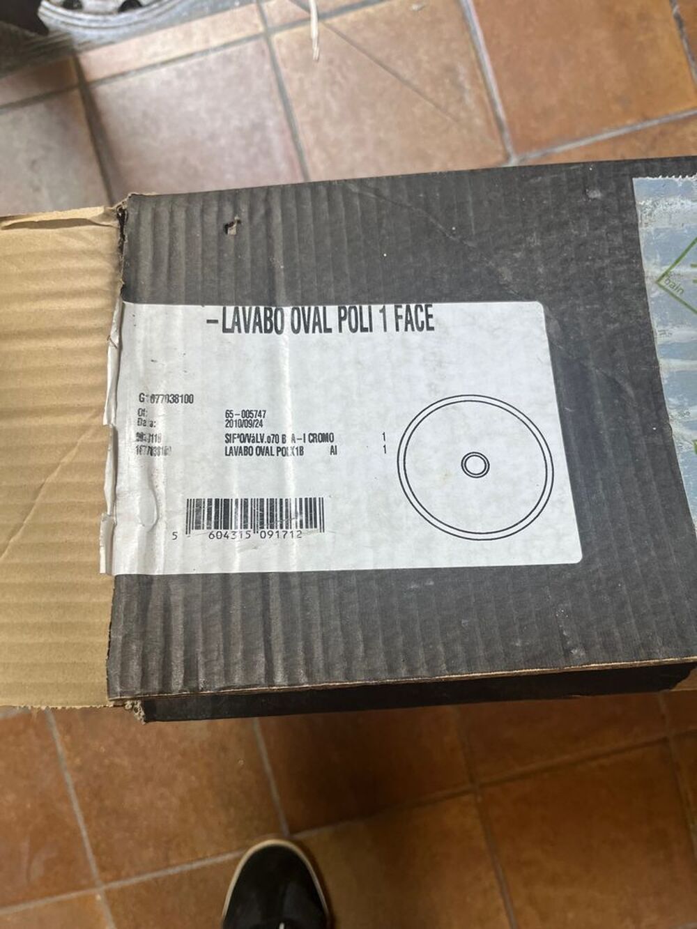 Vasque Inox ronde Neuve avec n&eacute;cessaire raccordement
dans l' Bricolage