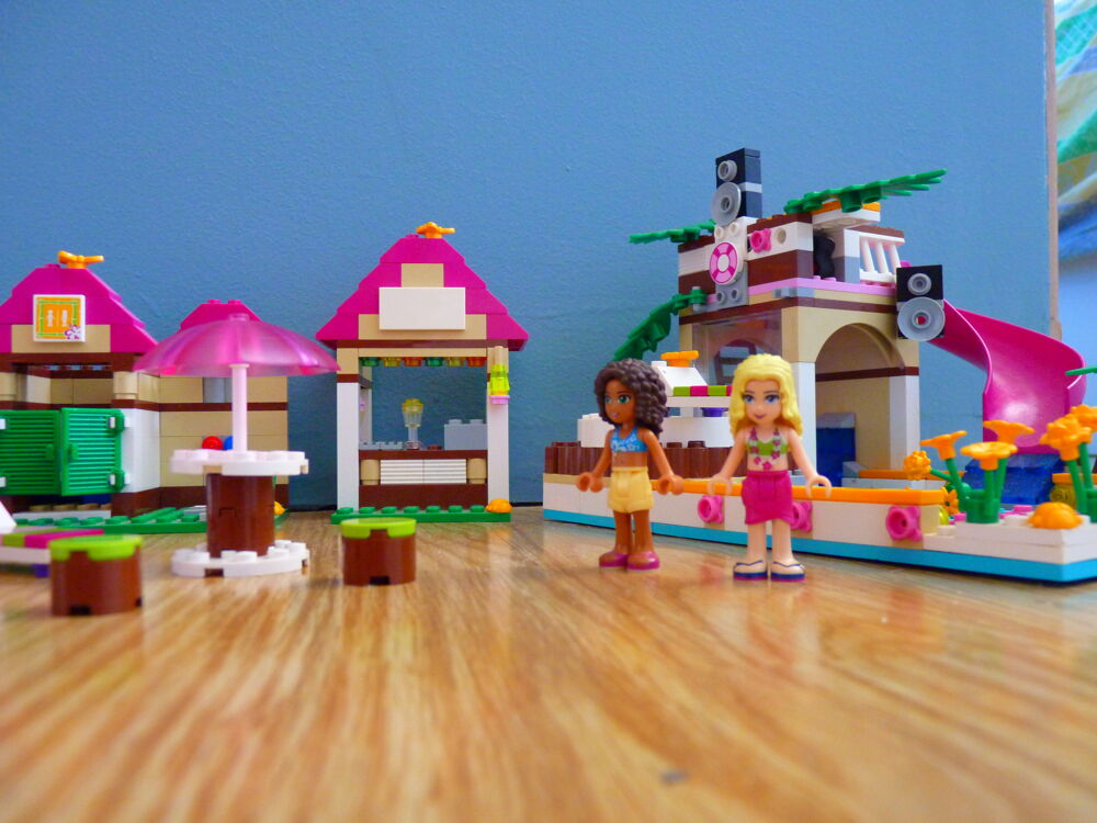 chateau arc en ciel barbie