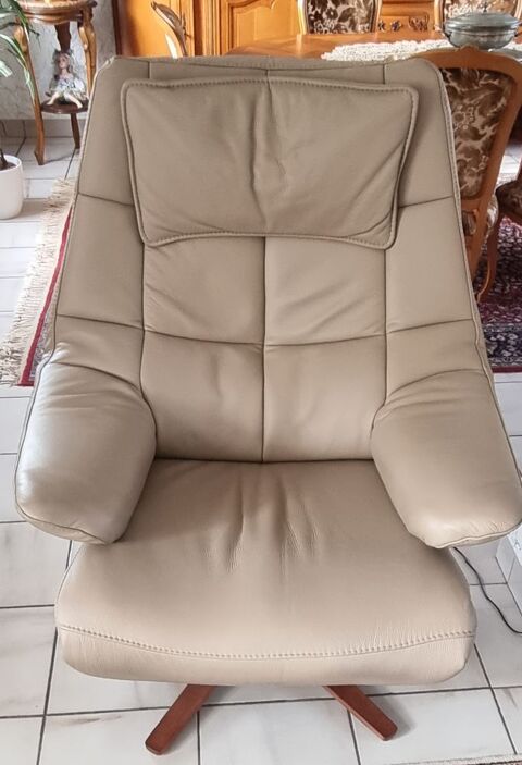 Salon moderne 5000 Illzach (68)