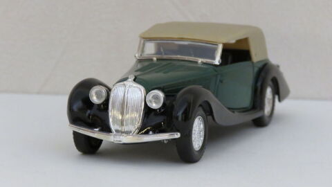 Voiture miniature Delahaye 135 M 9 Gap (05)