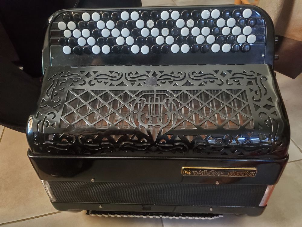 Accord&eacute;on Ballone Burini 4 voix double basson Instruments de musique