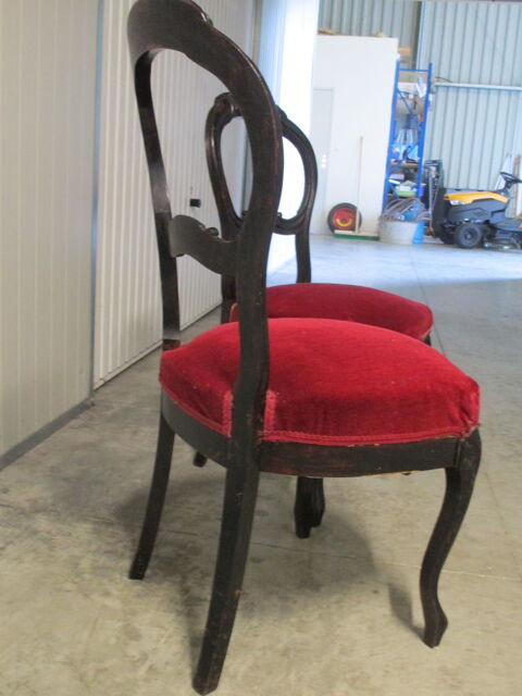 Paire de chaises anciennes bois assise en velours rouge 60 La Rochelle (17)