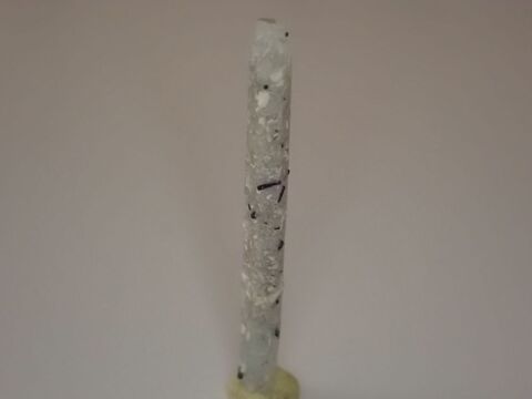 Aigue-Marine Monts Erongo Namibie 1,90 carat 28 x 3 x 3 mm 10 La Petite-Raon (88)