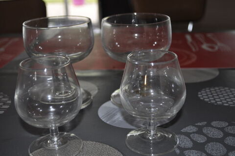 Verres  digestifs/Coupes  glace 5 Perreuil (71)