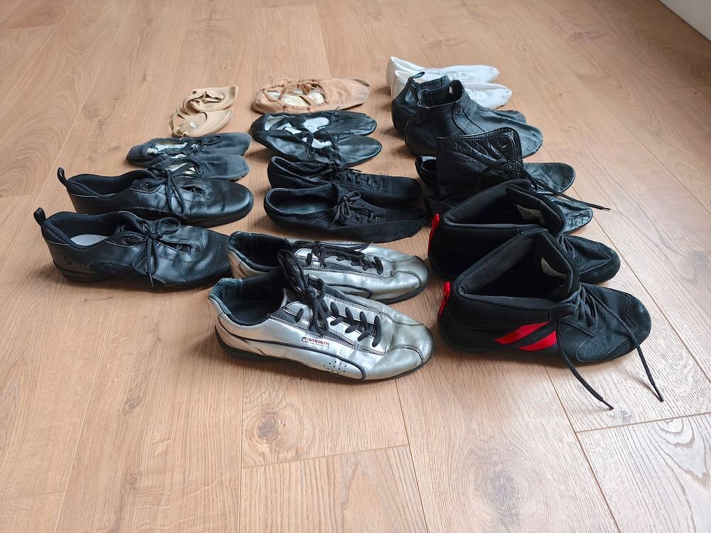Lot chaussures danse Chaussures
