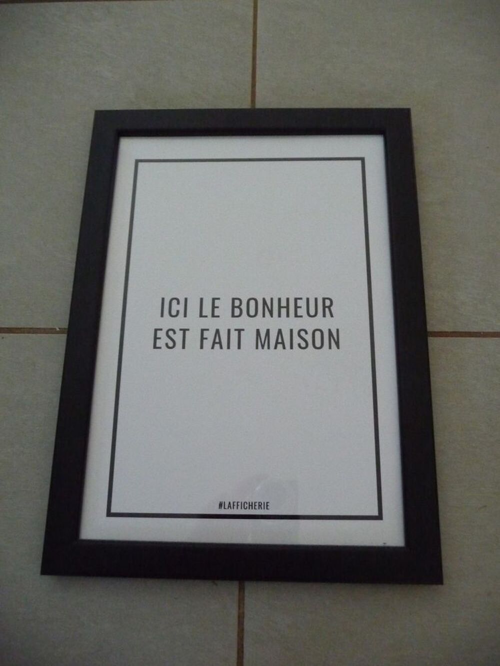 Cadre ici le bonheur est fait maison - Neuf Décoration