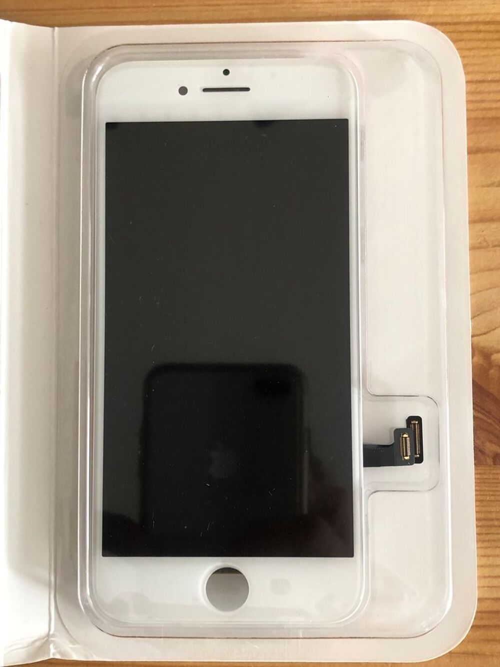 &agrave;‰cran iPhone 7 blanc neuf Téléphones et tablettes