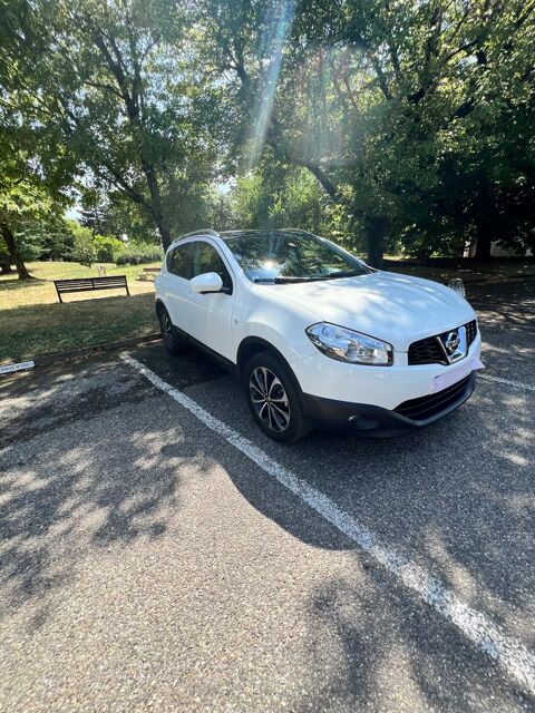 Nissan qashqai 2.0 140 Connect Edition M-CVT