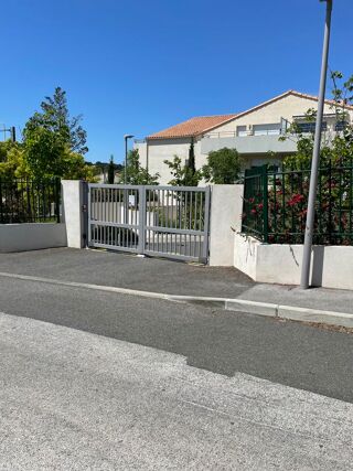  Parking / Garage � louer 13 m�