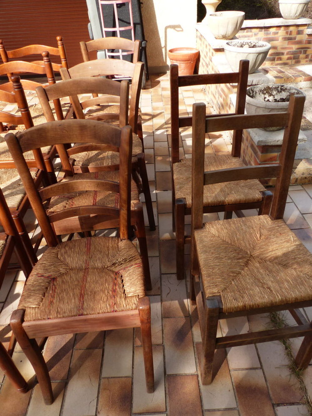 Chaises paill&eacute;es Meubles