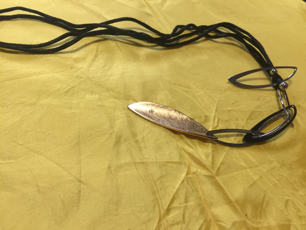 collier marque com&egrave;te GLM 109 Bijoux et montres