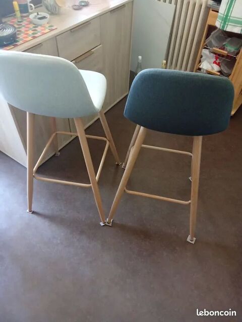 chaises(2) hautes pour cuisine 110 Aurillac (15)
