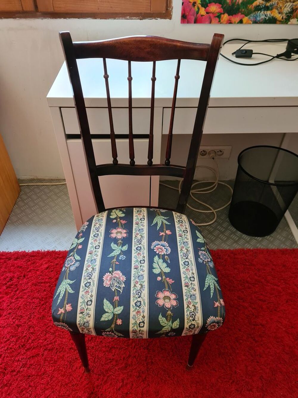 Chaise retro Meubles