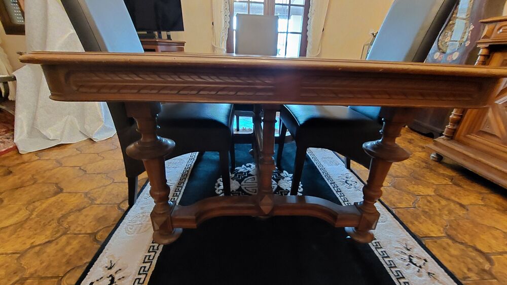 Table de salle &agrave; manger Meubles