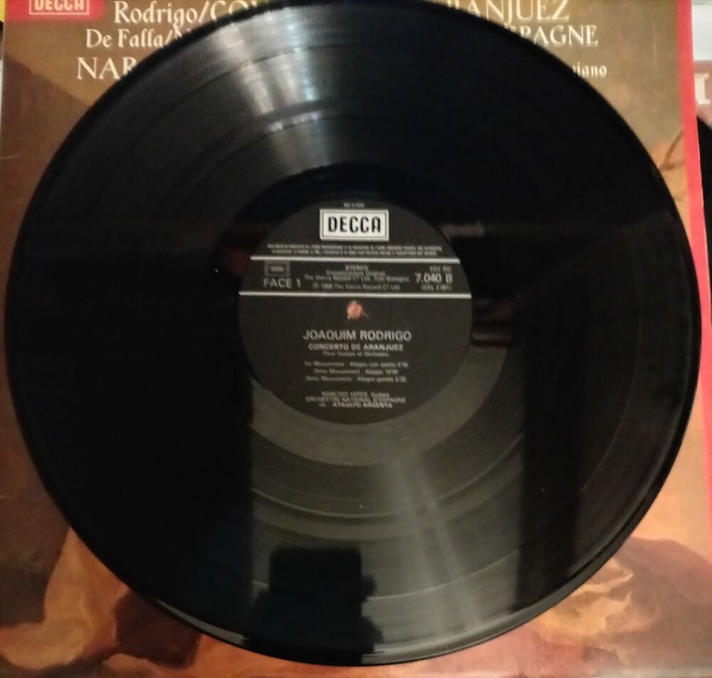 JOAQUIM RODRIGO / CONCERTO DE ARANJUEZ / DISQUE 33 TOURS 
45 CD et vinyles