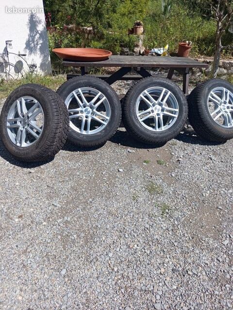 Pi&egrave;ces et &eacute;quipements Voiture Pi&egrave;ces et &eacute;quipements Voiture  occasion Alba-la-Romaine 07400