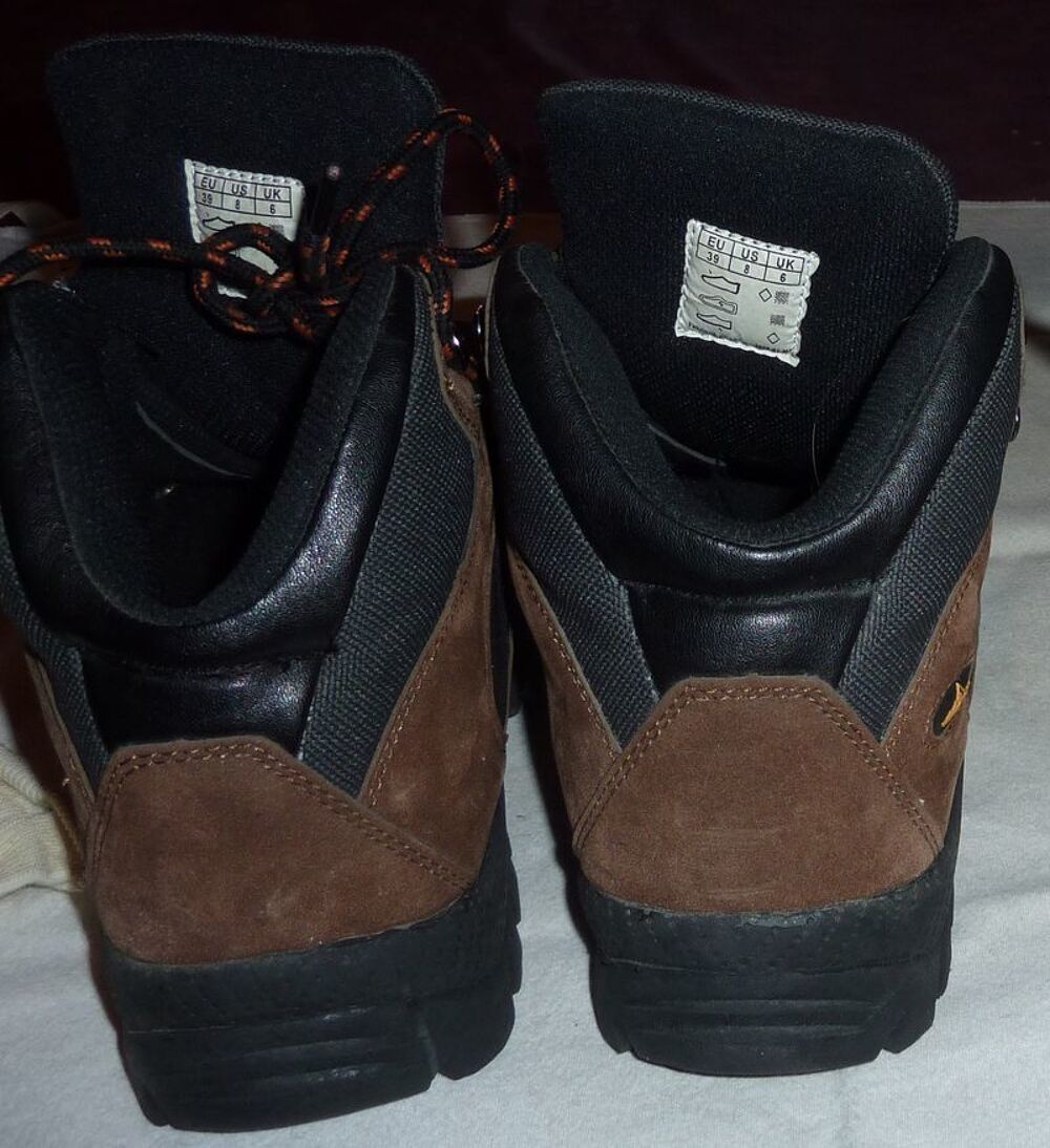 Chaussures de randonn&eacute;e Femme et Homme Chaussures