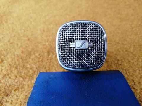 Sennheiser MD21 avec sa bo�te en bois bleue d'origine 440 Aiguilhe (43)