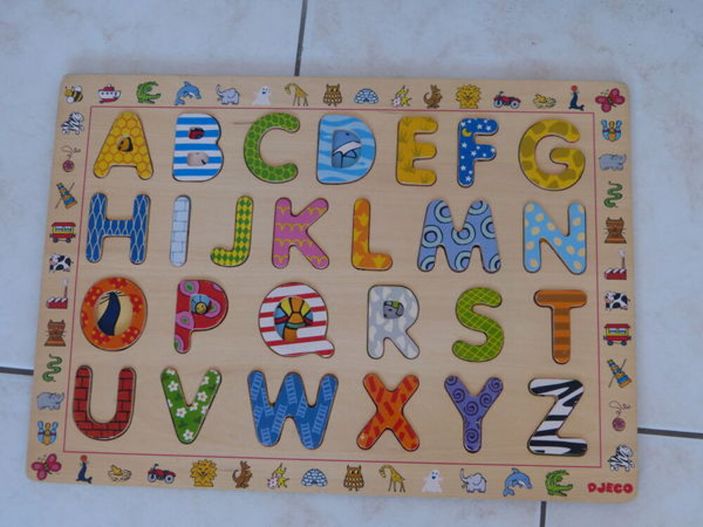Puzzle abecedaire en bois DJECO Jeux / jouets