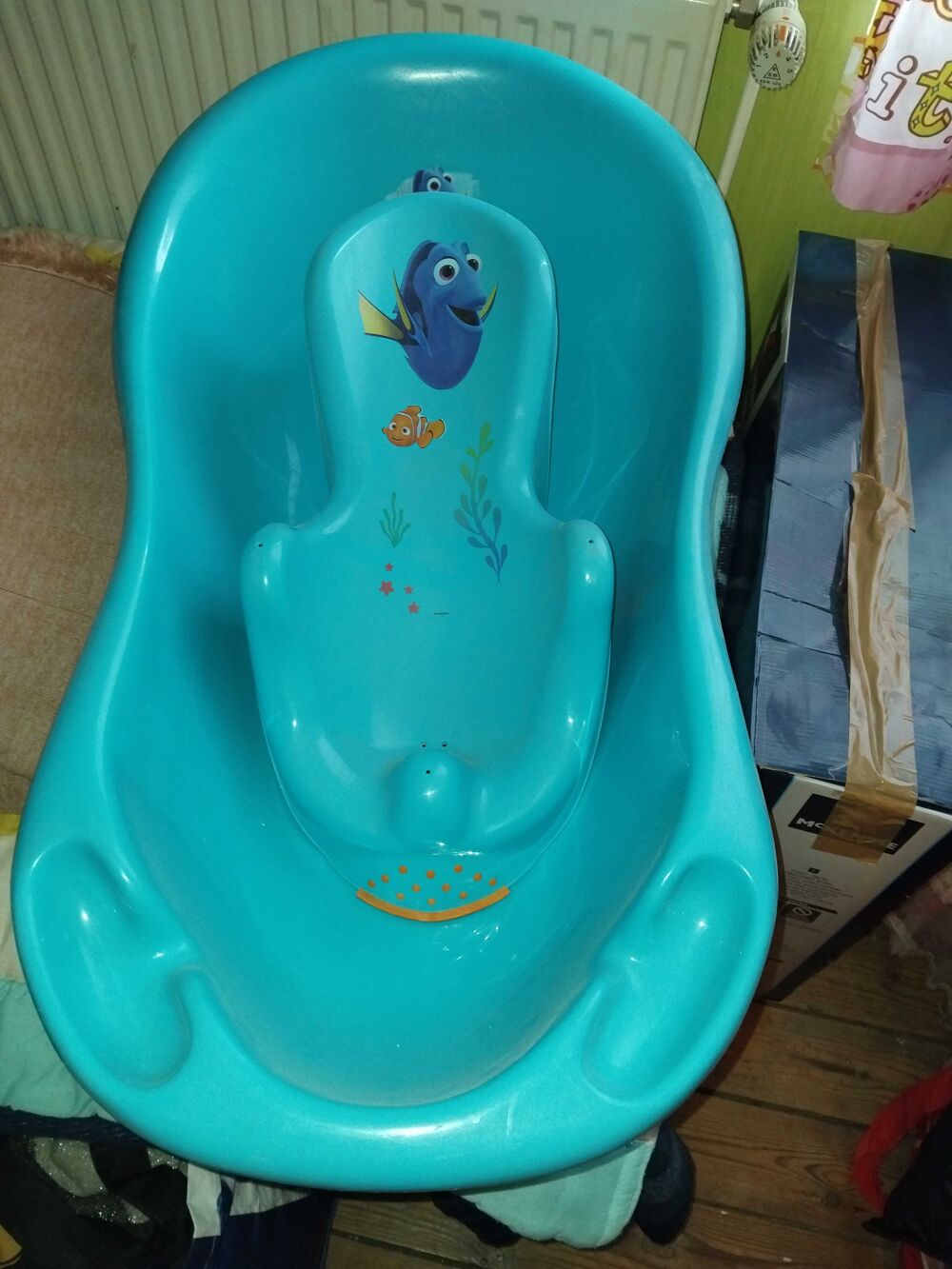 baignoire b&eacute;b&eacute; Puériculture
