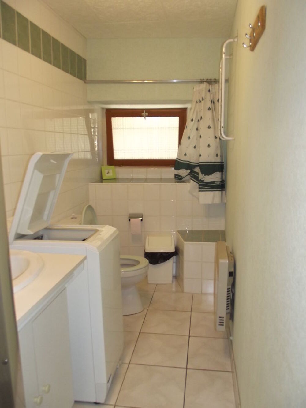   LOZERE Maison en pierre pour 2 à 7 personnes Languedoc-Roussillon, Esclanèdes (48230)