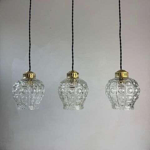 LOT 3 ANCIENNES SUSPENSIONS EN VERRE BULLE VINTAGE
190 Lille (59)