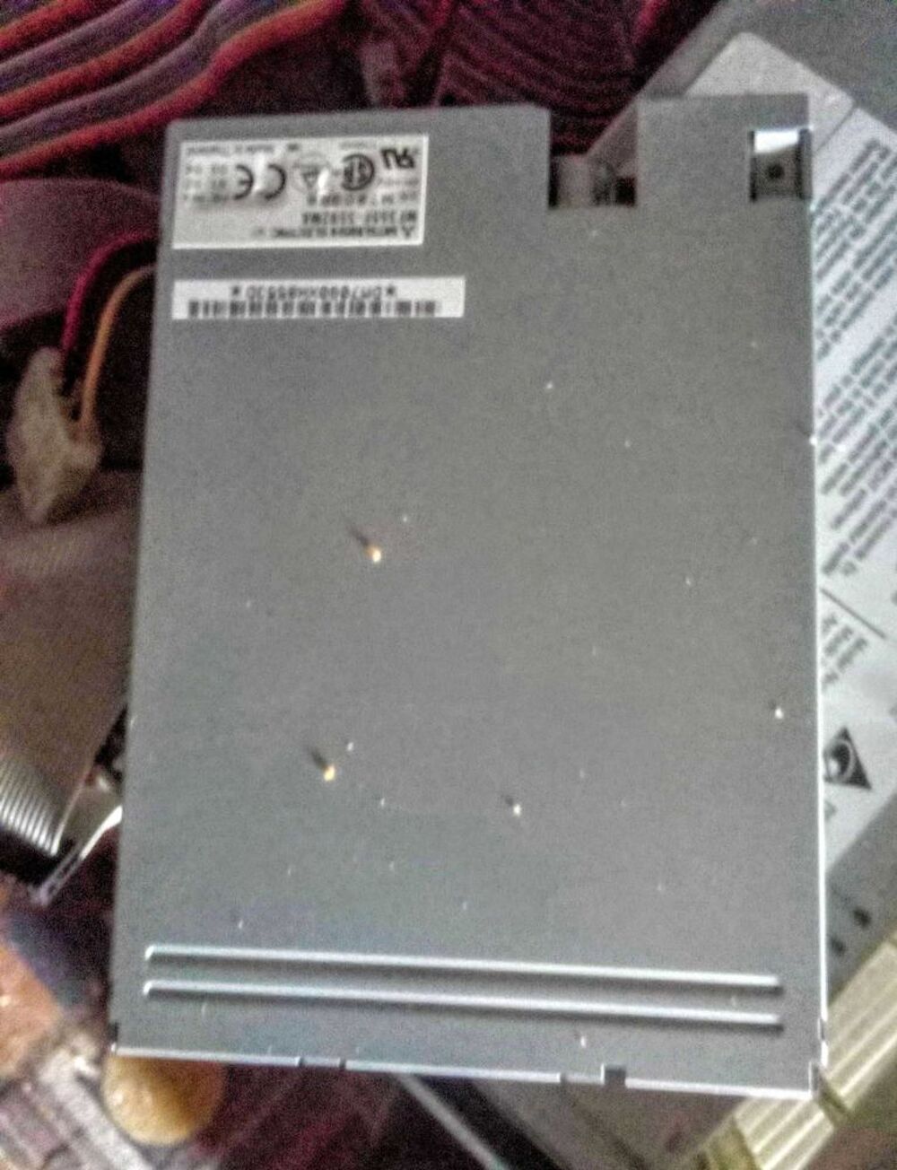 lecteur disquette mac 20broches PPC a d&eacute;poussi&eacute;rer Matériel informatique