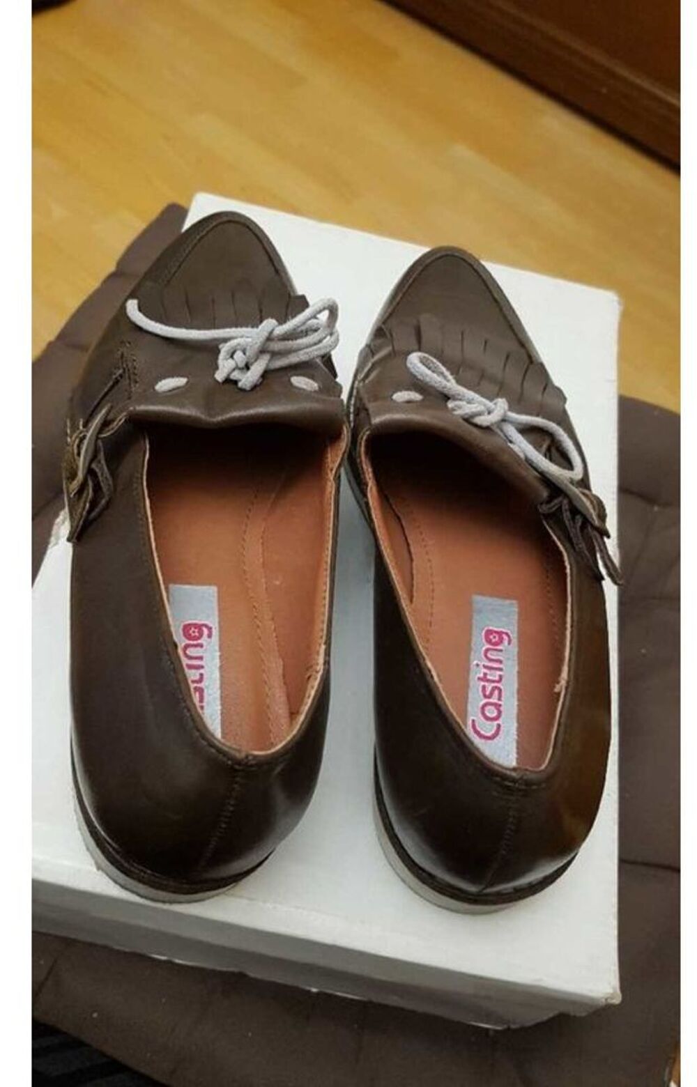 Chaussures NEUF mocassins CUIR confortable T40 Chaussures