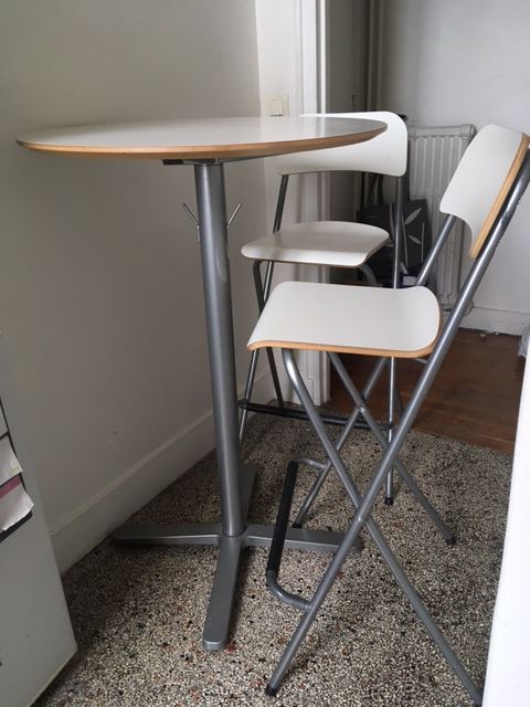 Table haute + 2 chaises 90 Montreuil (93)