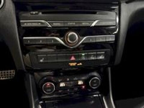 Q30 2.0t 211ch Sport City Black AWD DCT7 2017 occasion 33520 Bruges
