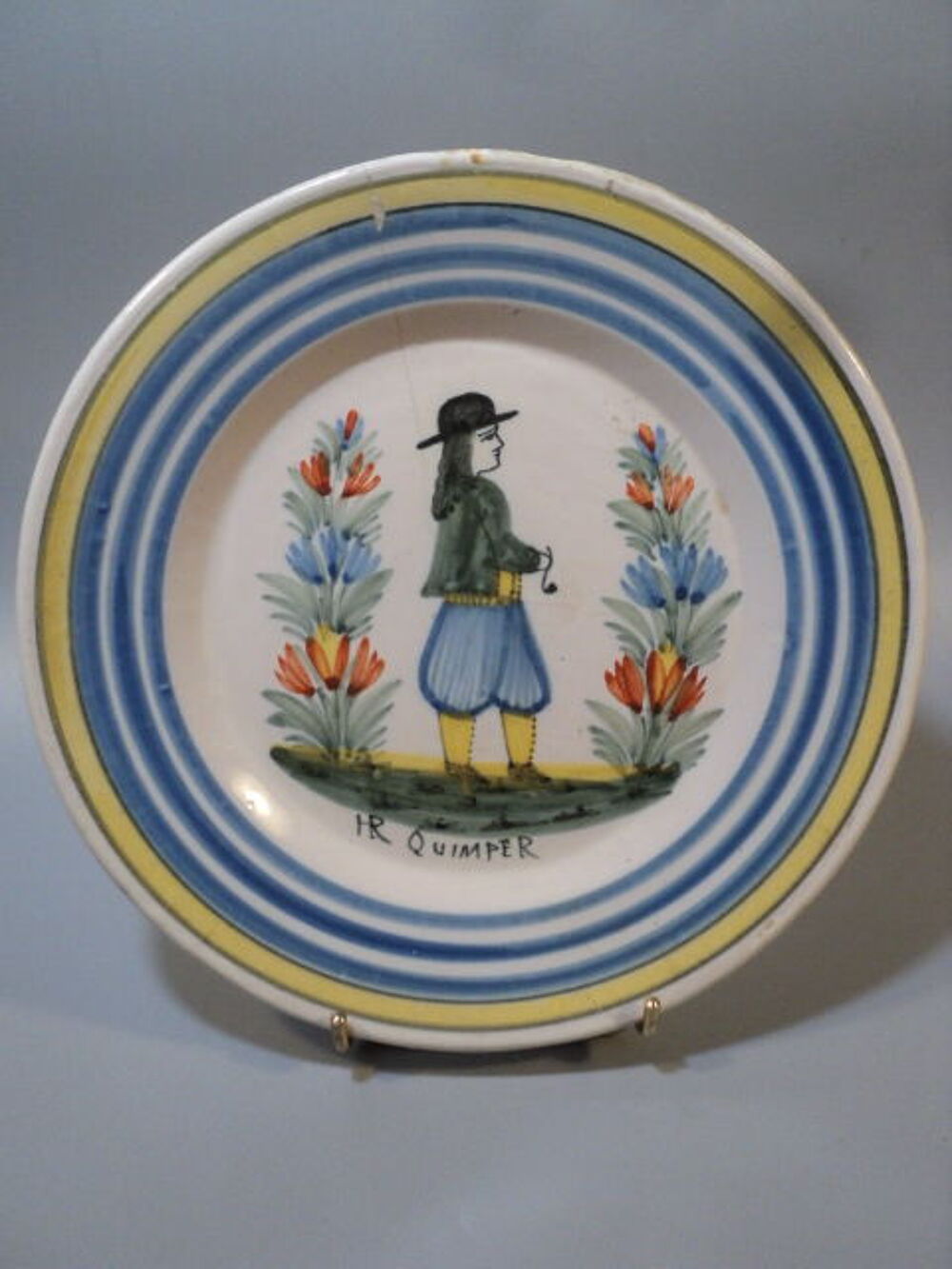 Assiette HR Fa&iuml;ence Henriot Quimper Homme Breton Décoration