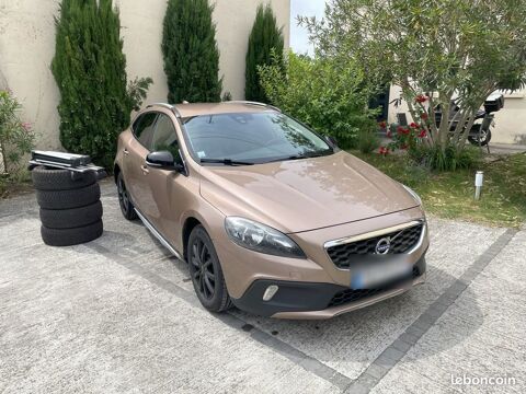 Volvo v40 Business D3 150 Momentum Business
