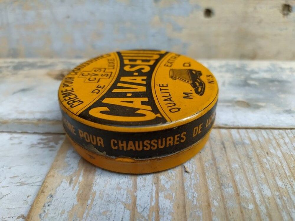 Ancienne Boite Publicitaire Cirage &Ccedil;a Va Seul N&deg;3
Diam&egrave;tre 