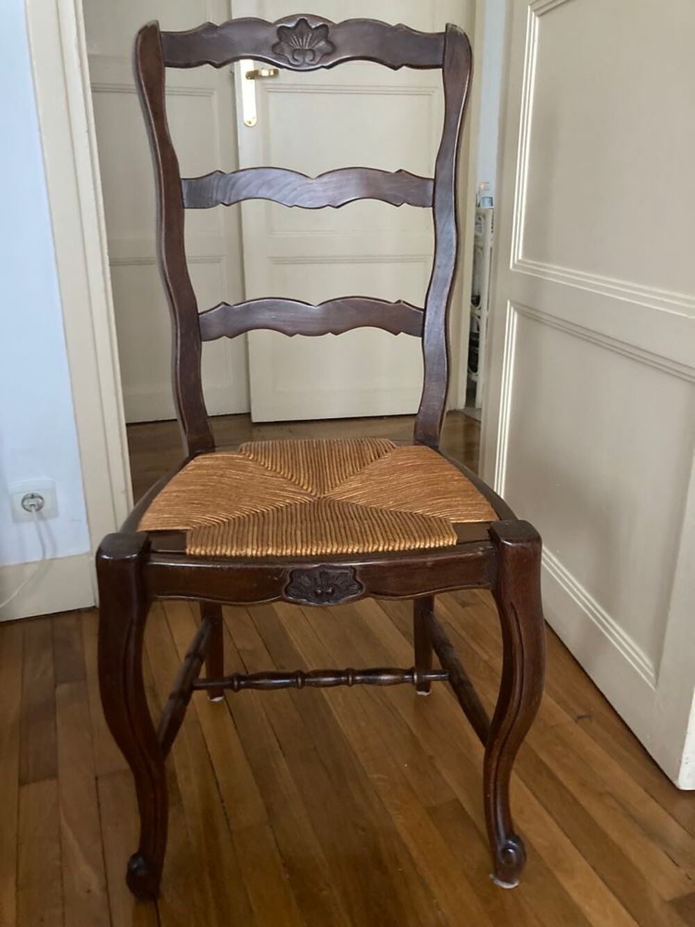 Chaises en paille Meubles
