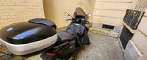 PIAGGIO 2018 occasion 75008 Paris