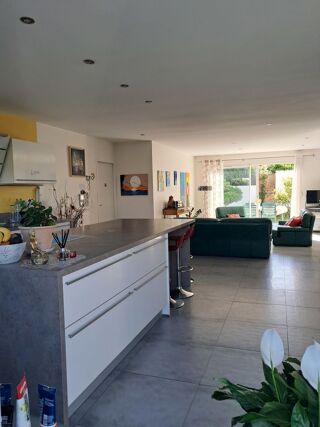  Villa  vendre 4 pices 119 m