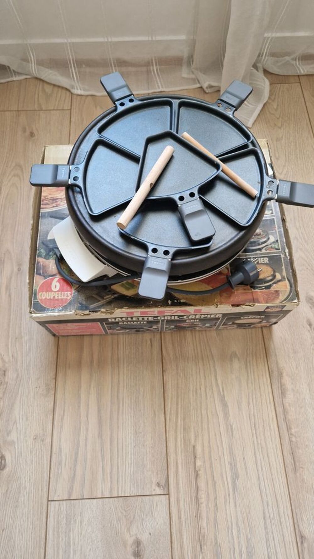 appareil raclette cr&ecirc;pier en bon &eacute;tat, peu utilis&eacute; Electroménager