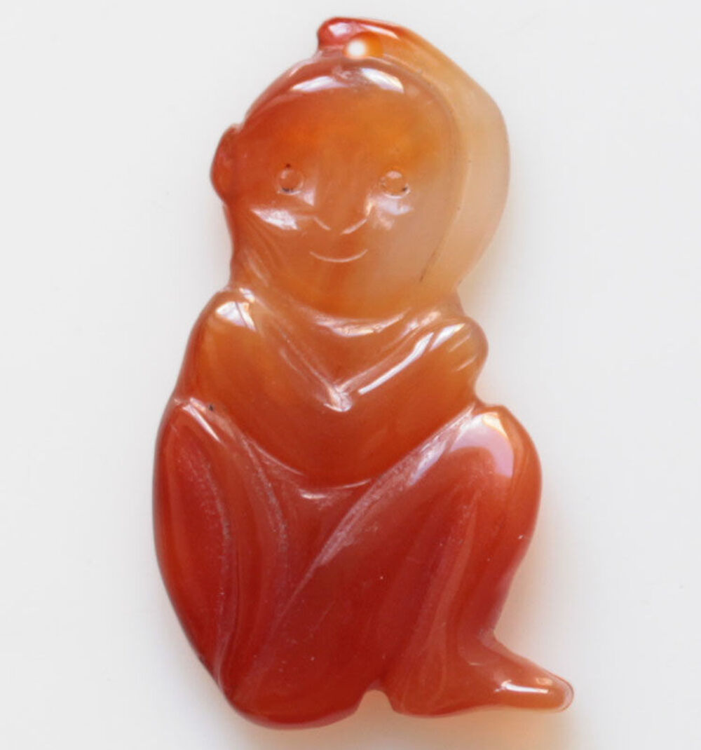 PENDENTIF en AGATE CORNALINE ENFANT BOUDDHA Bijoux et montres